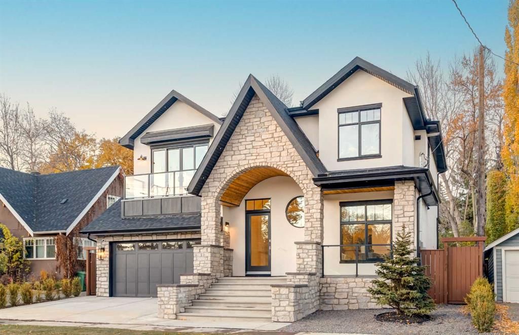 412 40 Avenue SW, Calgary — main listing photo
