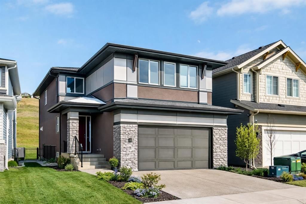 24 Cranbrook Cape SE, Calgary — main listing photo