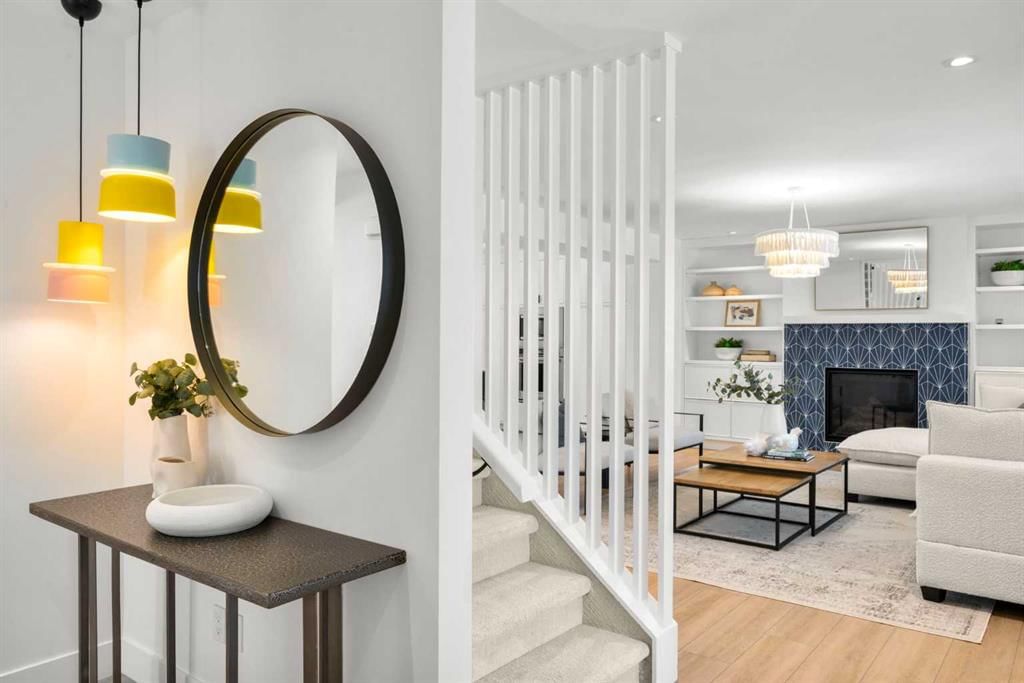 14 Varston Place NW, Calgary — photo 4 of 50