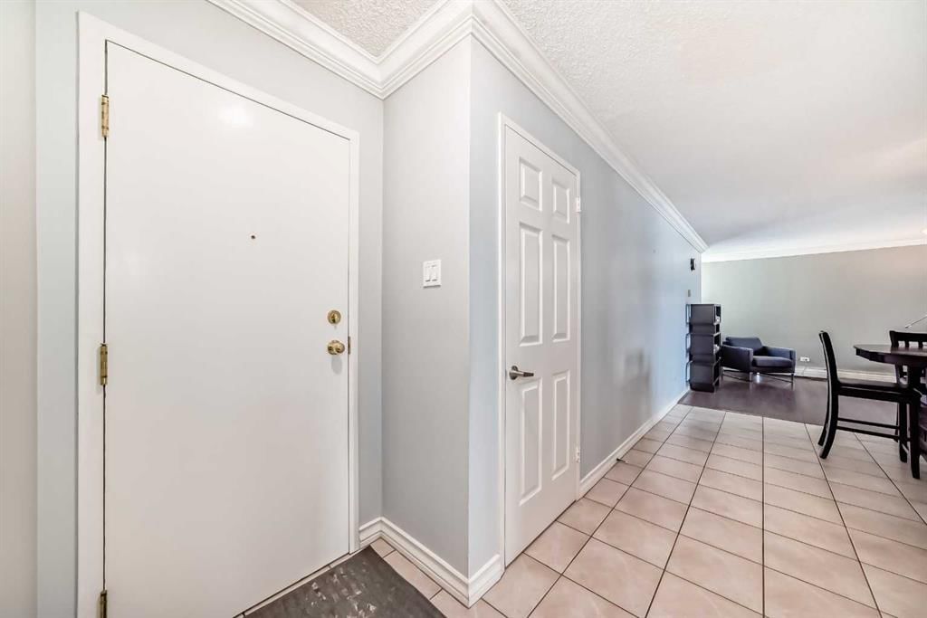 505, 323 13 Avenue SW, Calgary — photo 5 of 30