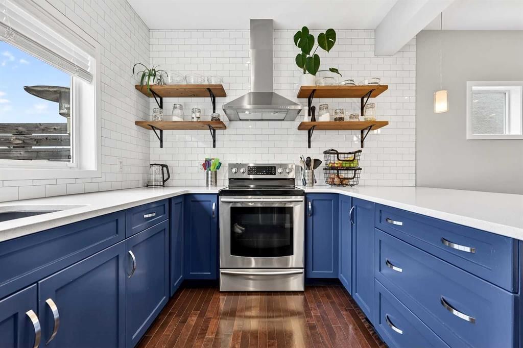 21 Marquis Heights SE, Calgary — main listing photo