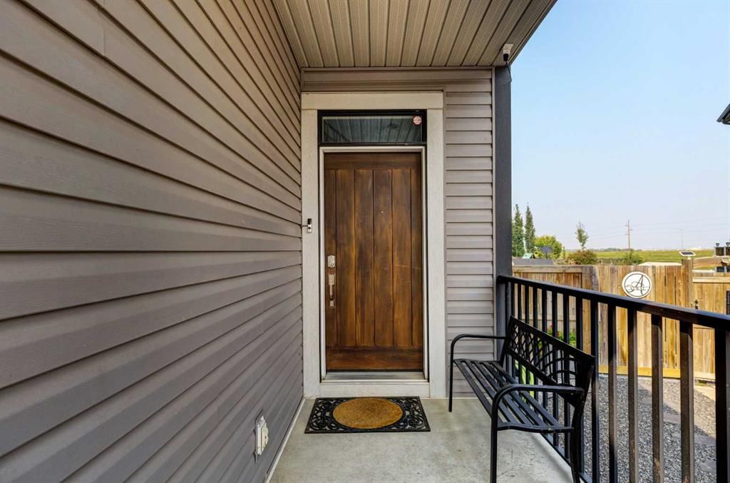 34 Copperpond Street SE, Calgary — photo 2 of 47
