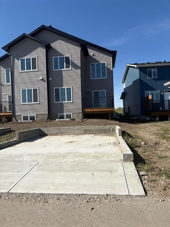 1917 Mccaskill Drive, Crossfield — photo 2 of 41