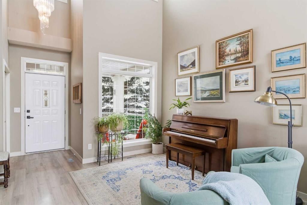 206 Sierra Nevada Close SW, Calgary — photo 3 of 50
