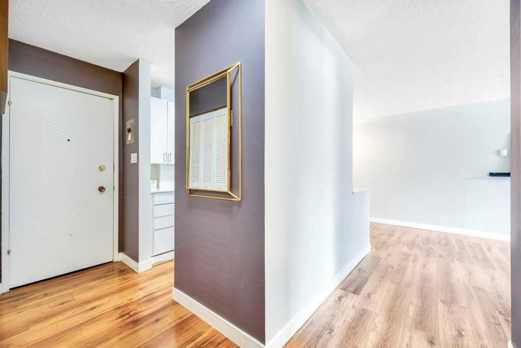 206, 507 57 Avenue SW, Calgary — photo 5 of 19