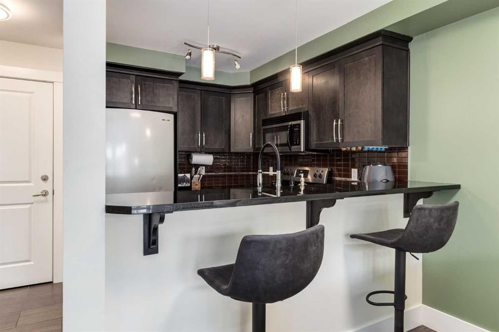 104, 725 4 Street NE, Calgary — photo 4 of 43