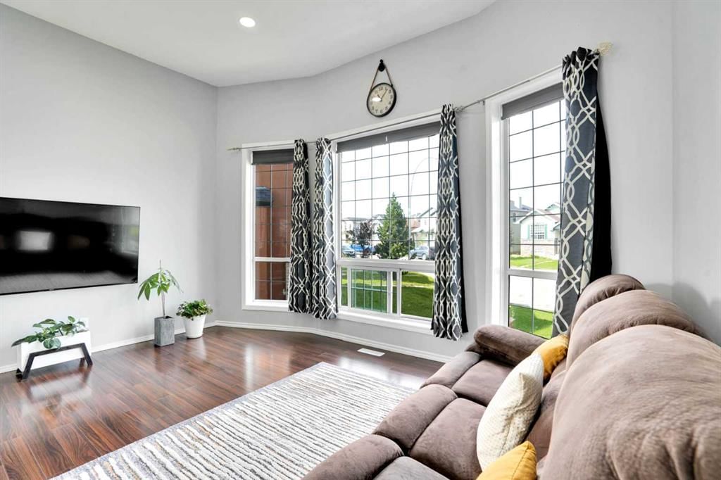 235 Saddlemead Road NE, Calgary — photo 4 of 40