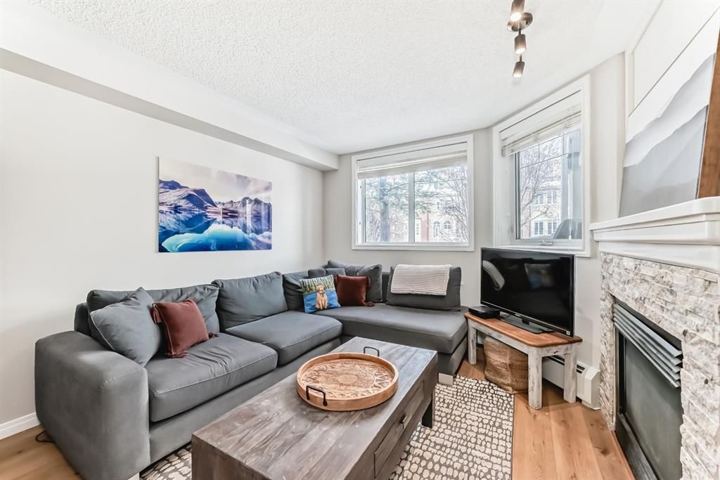 104, 2422 Erlton Street SW, Calgary — photo 5 of 40