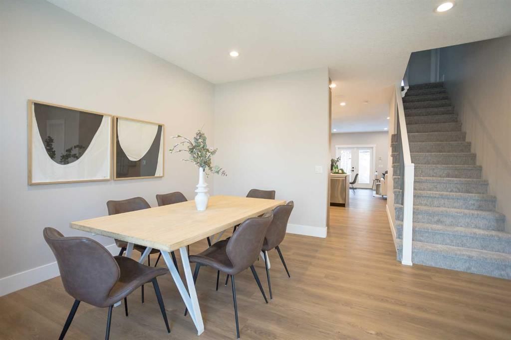 722 53 Avenue SW, Calgary — photo 5 of 45