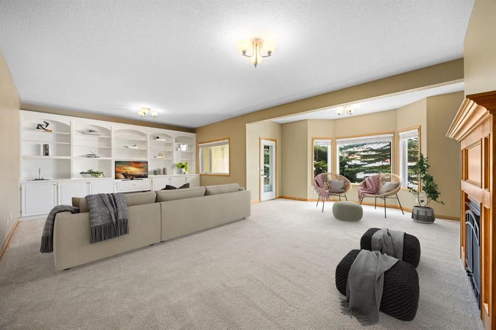 35 Scimitar Heath NW, Calgary — photo 3 of 27