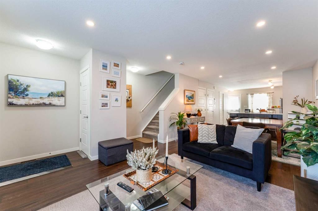 1732, 7451 Falconridge Boulevard NE, Calgary — photo 5 of 50