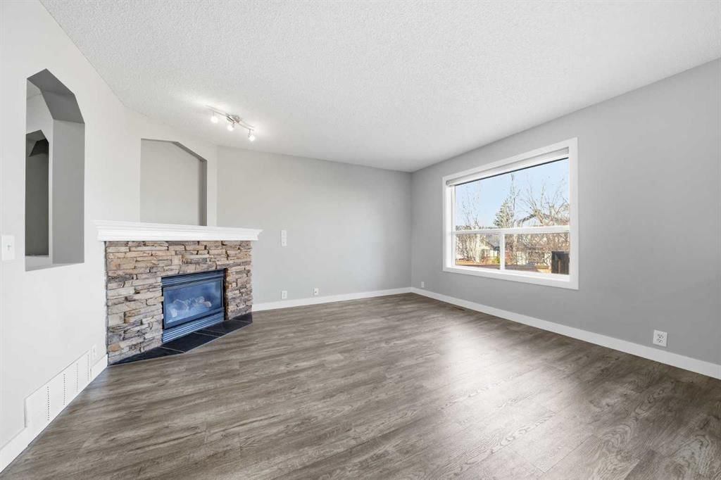 83 Cranfield Crescent SE, Calgary — photo 2 of 48
