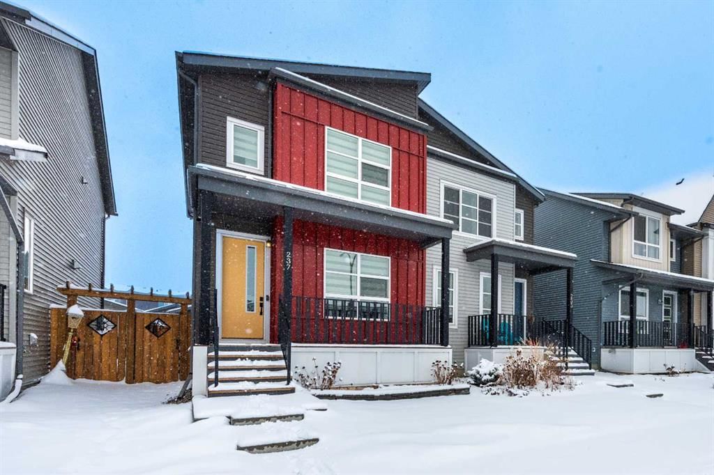 237 Belmont Street SW, Calgary — photo 2 of 40