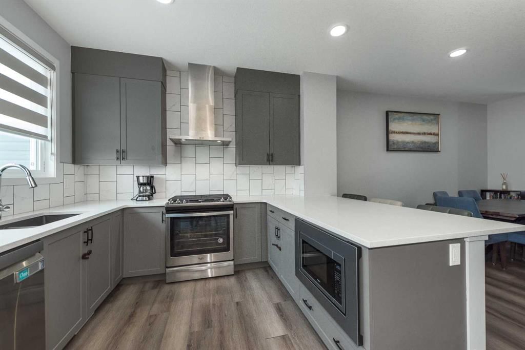 237 Belmont Street SW, Calgary — photo 5 of 40