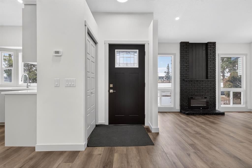 219 Templeview Place NE, Calgary — photo 2 of 50