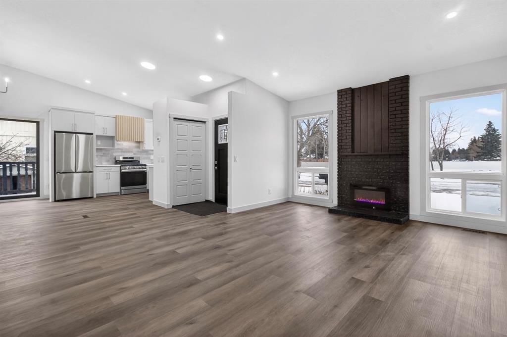 219 Templeview Place NE, Calgary — photo 5 of 50