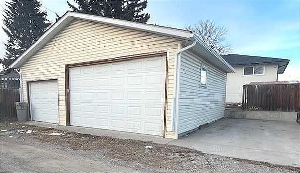 3229 19 Avenue SE, Calgary — recently sold home