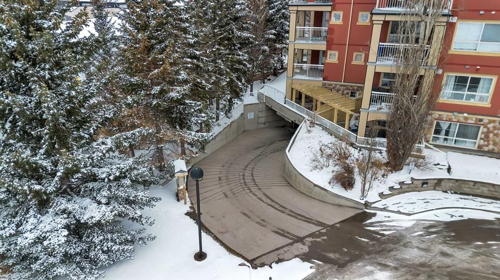 107, 5115 Richard Road SW, Calgary — photo 2 of 41