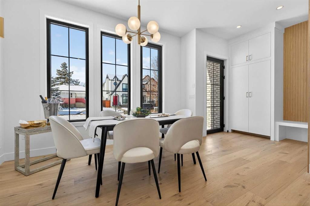 416 36 Street SW, Calgary — photo 4 of 45