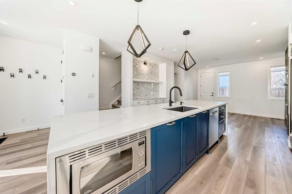 1219 6 Street NE, Calgary — photo 5 of 45