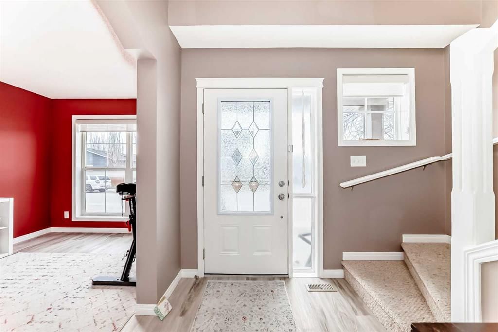 223 Auburn Bay Heights SE, Calgary — photo 3 of 46