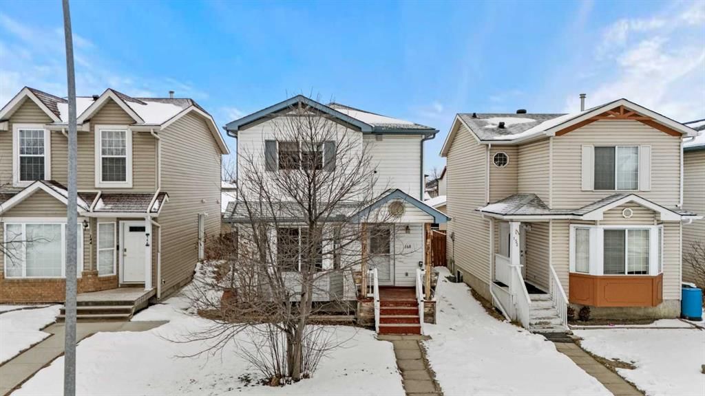 148 Martin Crossing Crescent NE, Calgary — photo 2 of 39