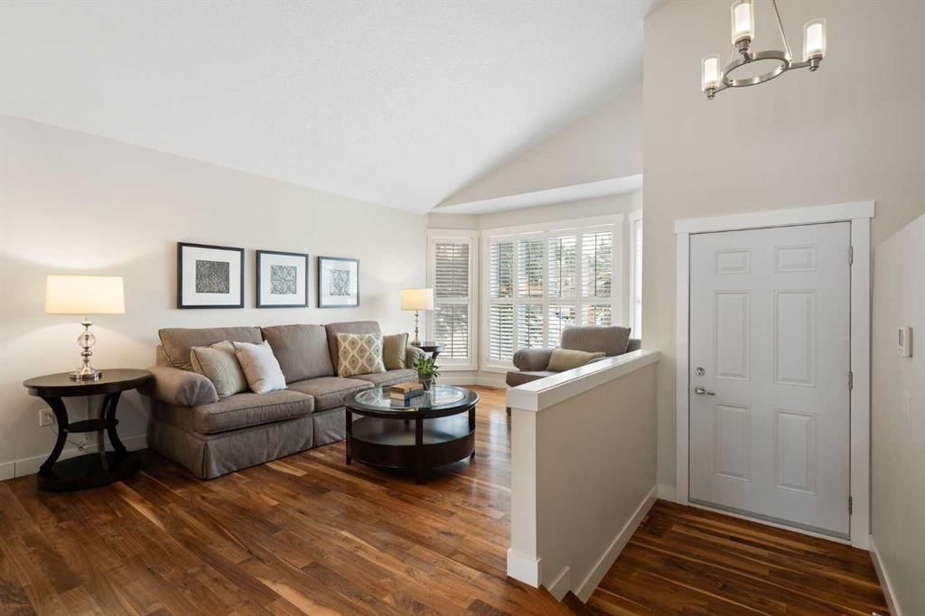 230 Signal Hill Place SW, Calgary — photo 2 of 48