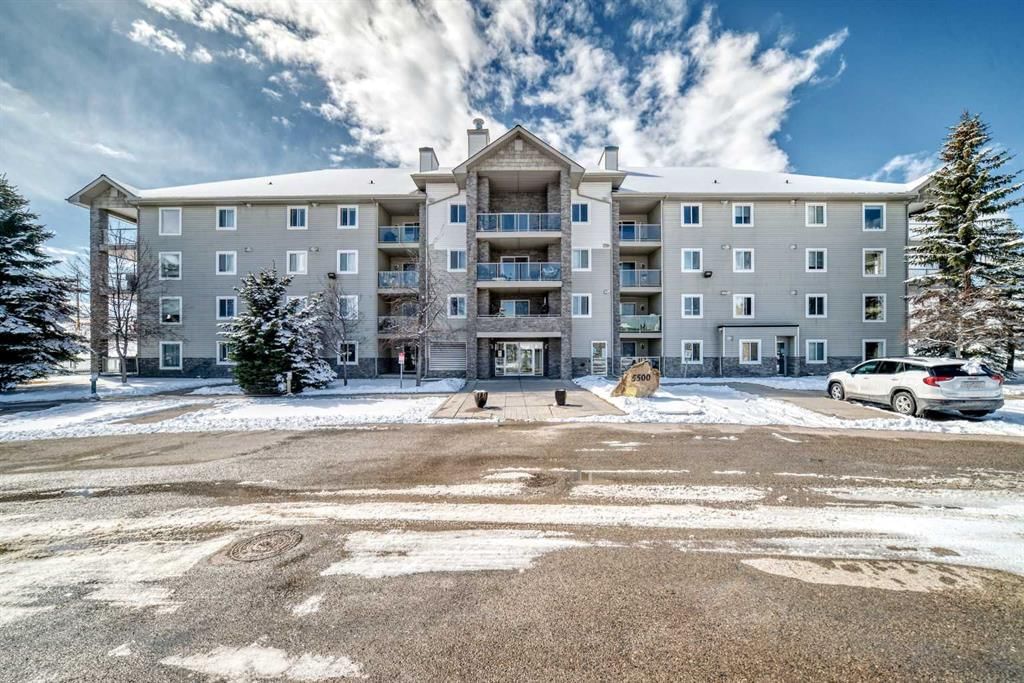 304, 5500 Somervale Court SW, Calgary — photo 2 of 48