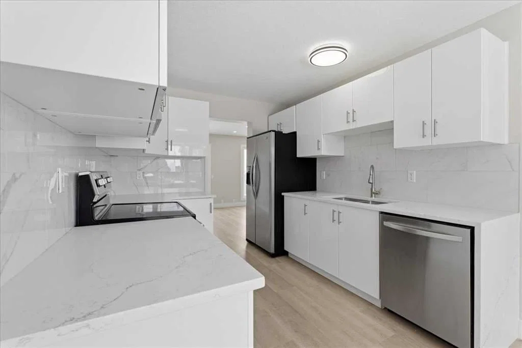 172 Abinger Crescent NE, Calgary — photo 5 of 42