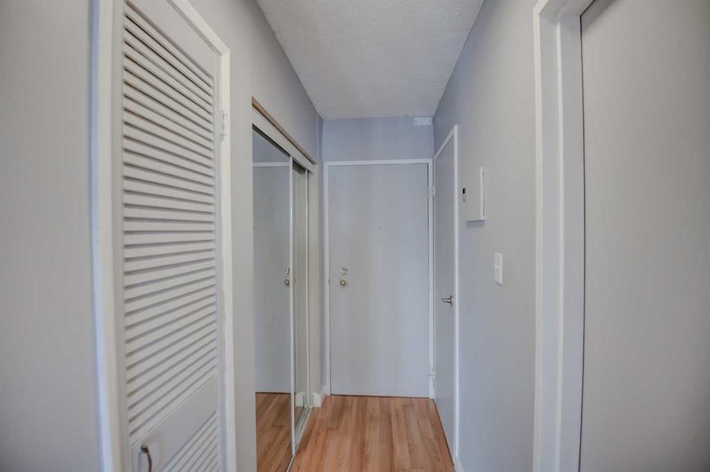 187, 8948 ELbow Drive SW, Calgary — photo 5 of 25