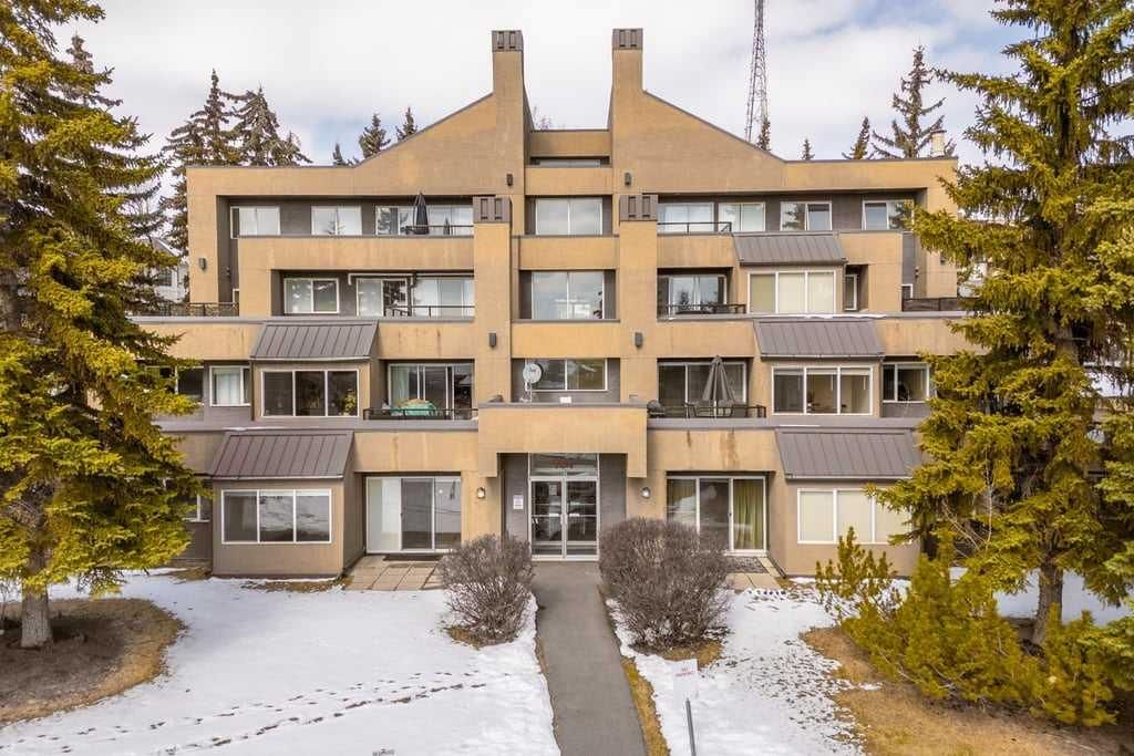4, 101 Village Heights SW, Calgary — photo 2 of 42
