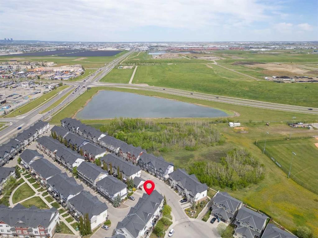 78 New Brighton Landing SE, Calgary — photo 4 of 42