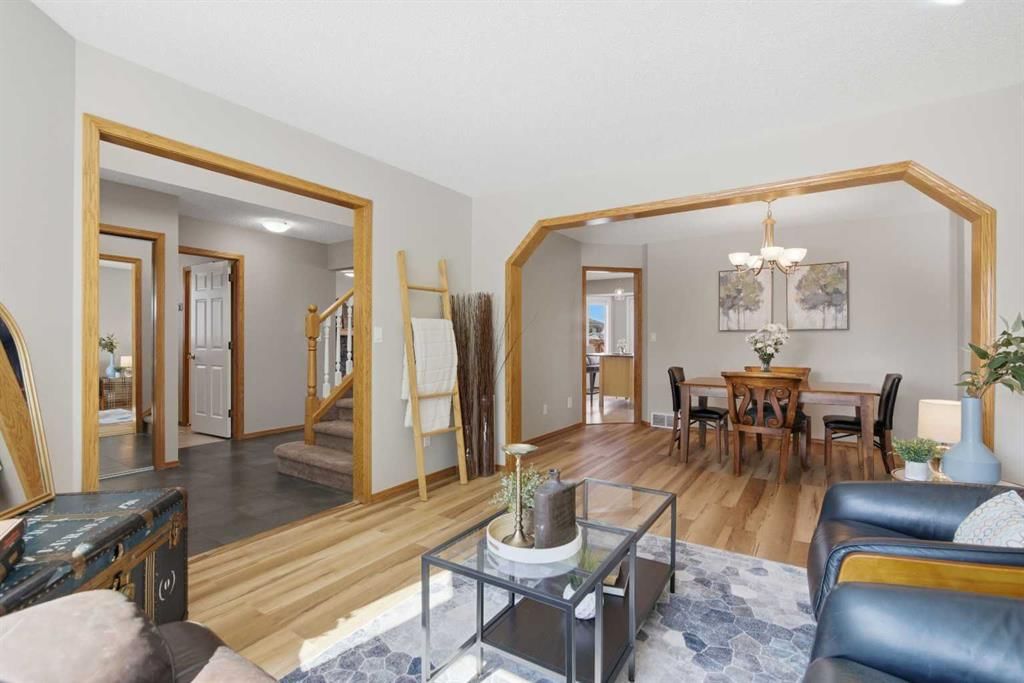 88 Sunmeadows Road SE, Calgary — photo 5 of 50