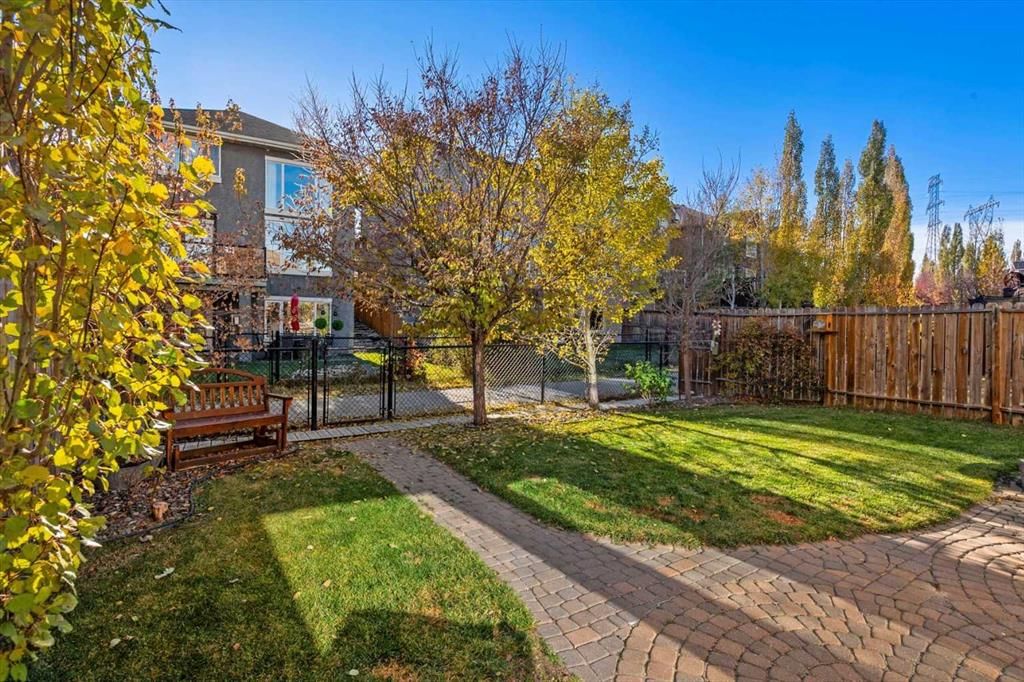 25 Tuscany Summit Terrace NW, Calgary — main listing photo