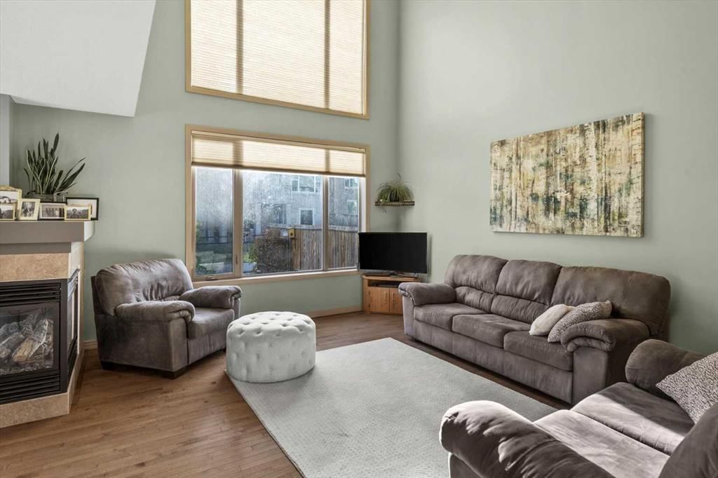 25 Tuscany Summit Terrace NW, Calgary — photo 4 of 46