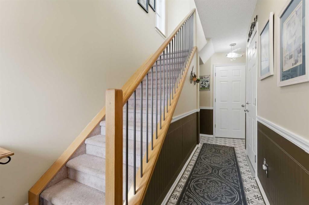20 Covemeadow Manor NE, Calgary — photo 4 of 41