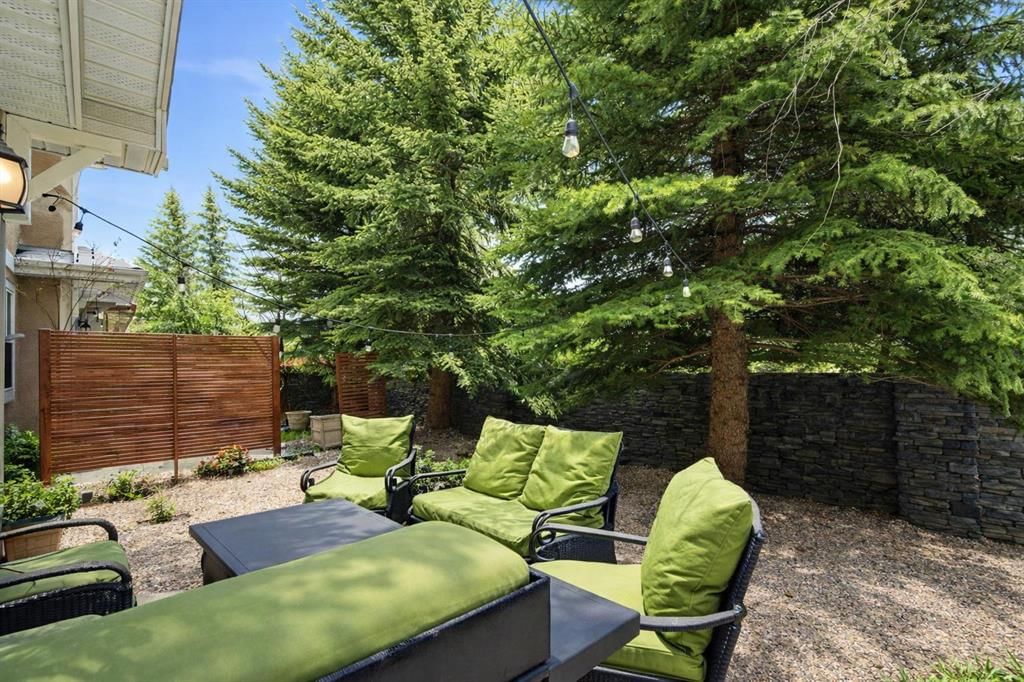 54 Wentworth Common SW, Calgary — photo 4 of 41