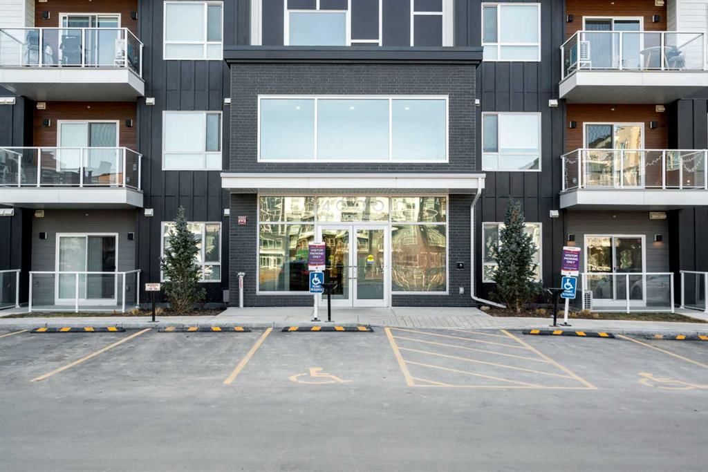 4210, 550 Belmont Street SW, Calgary — photo 2 of 12