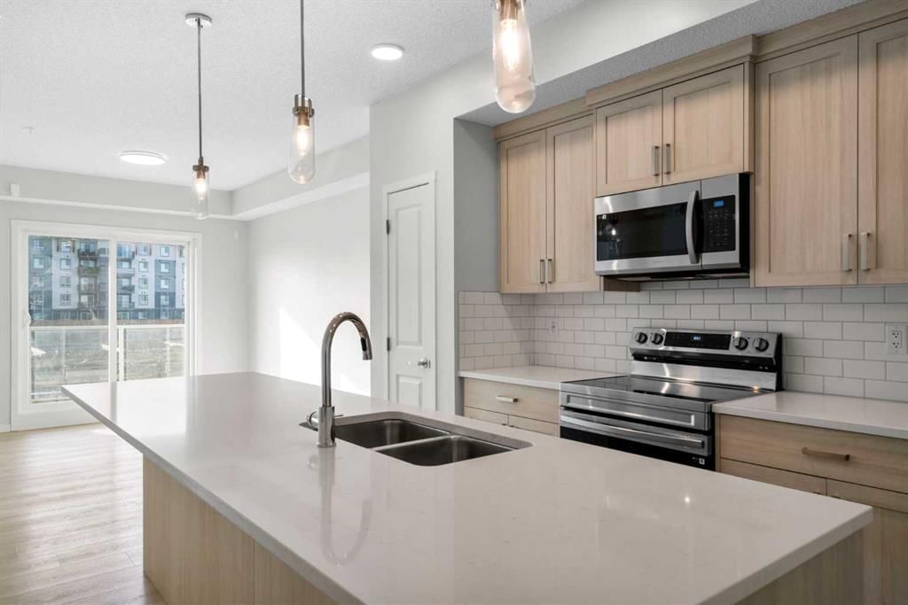 4210, 550 Belmont Street SW, Calgary — photo 5 of 12