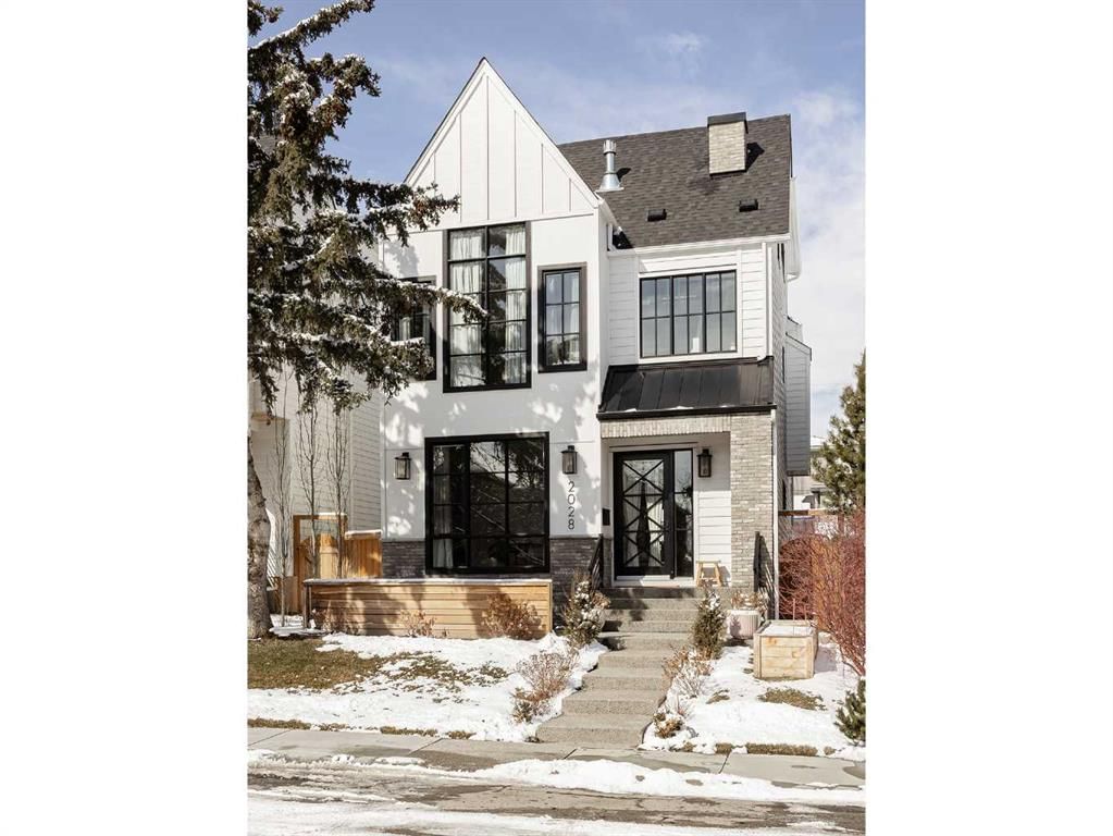 2028 41 Avenue SW, Calgary — main listing photo