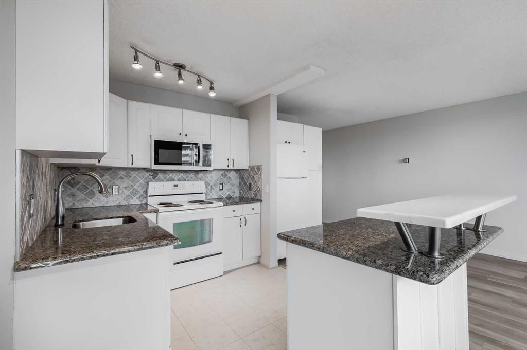 417, 738 3 Avenue SW, Calgary — photo 3 of 22
