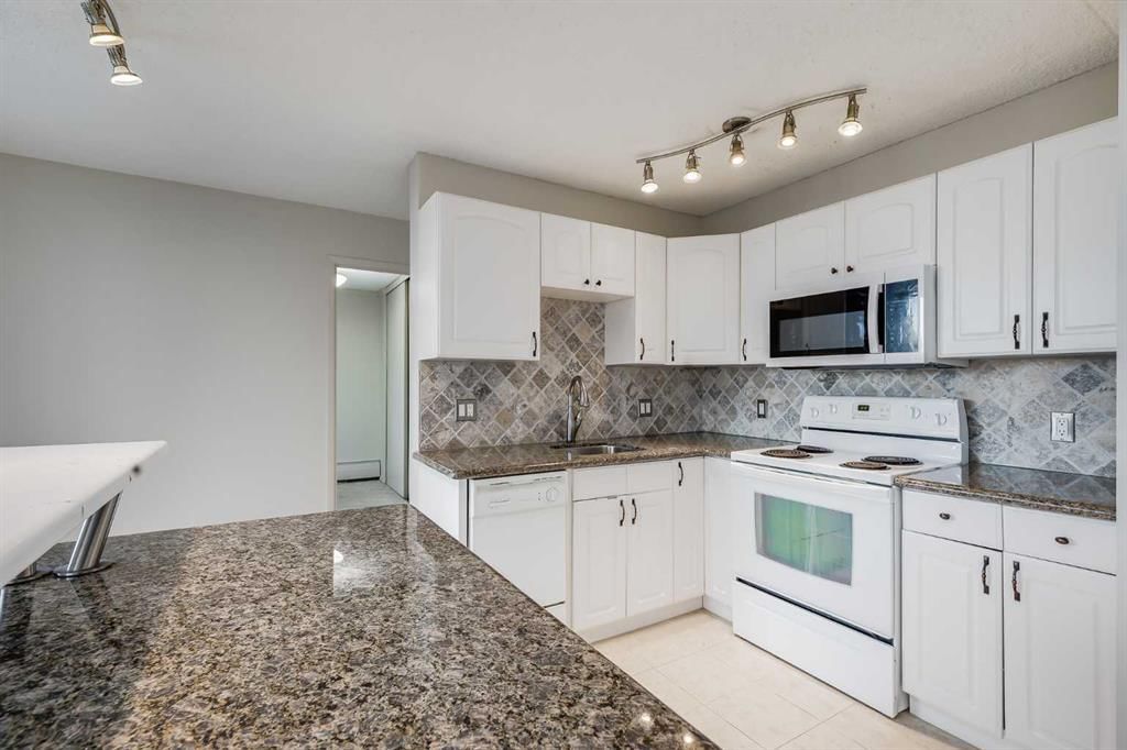 417, 738 3 Avenue SW, Calgary — photo 4 of 22