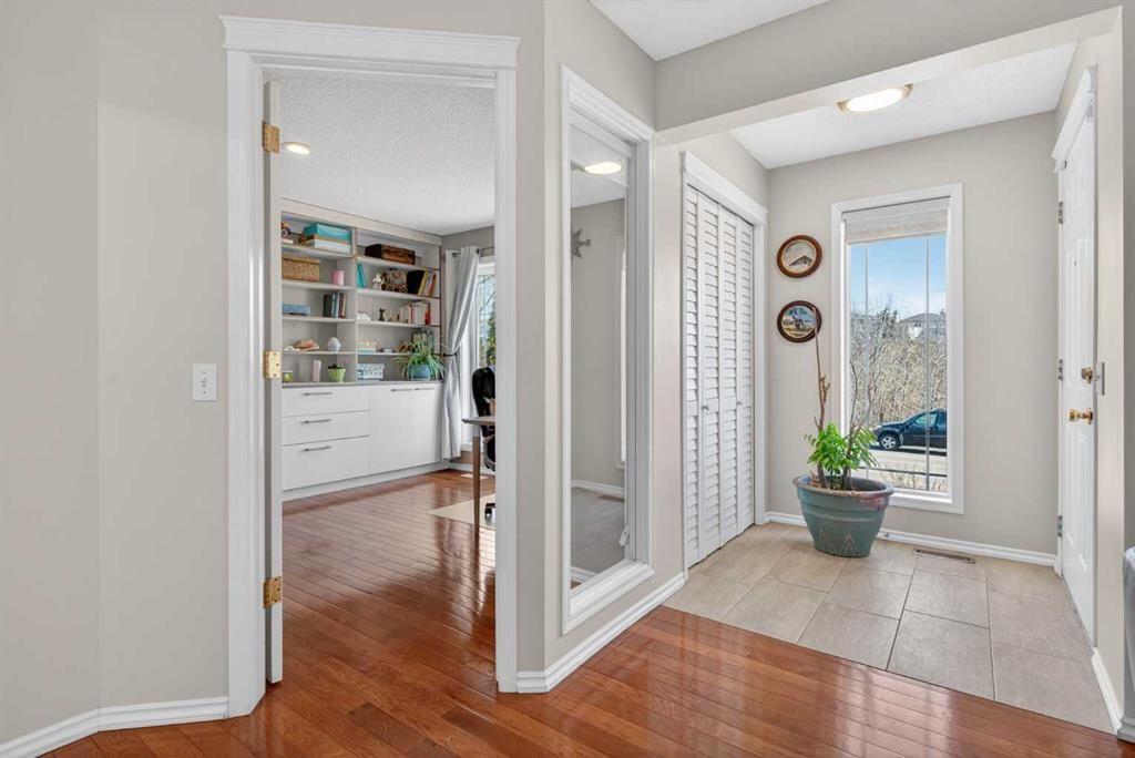 97 Tuscany Valley View NW, Calgary — photo 4 of 50