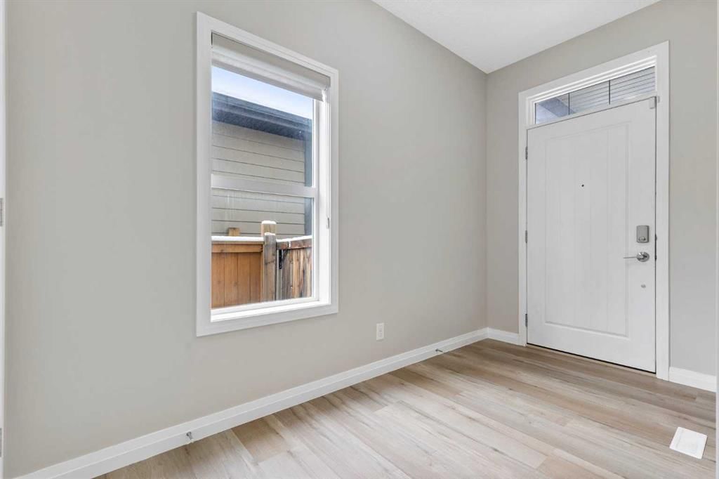 26 Marquis Heights SE, Calgary — photo 3 of 49