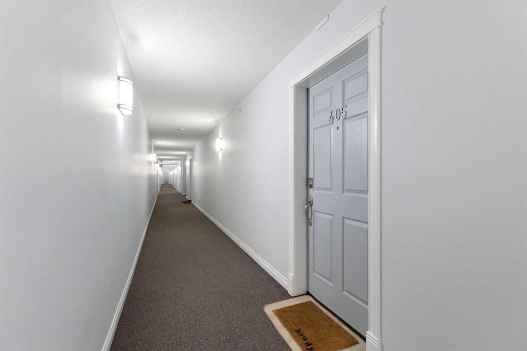 405, 1631 28 Avenue SW, Calgary — photo 2 of 37