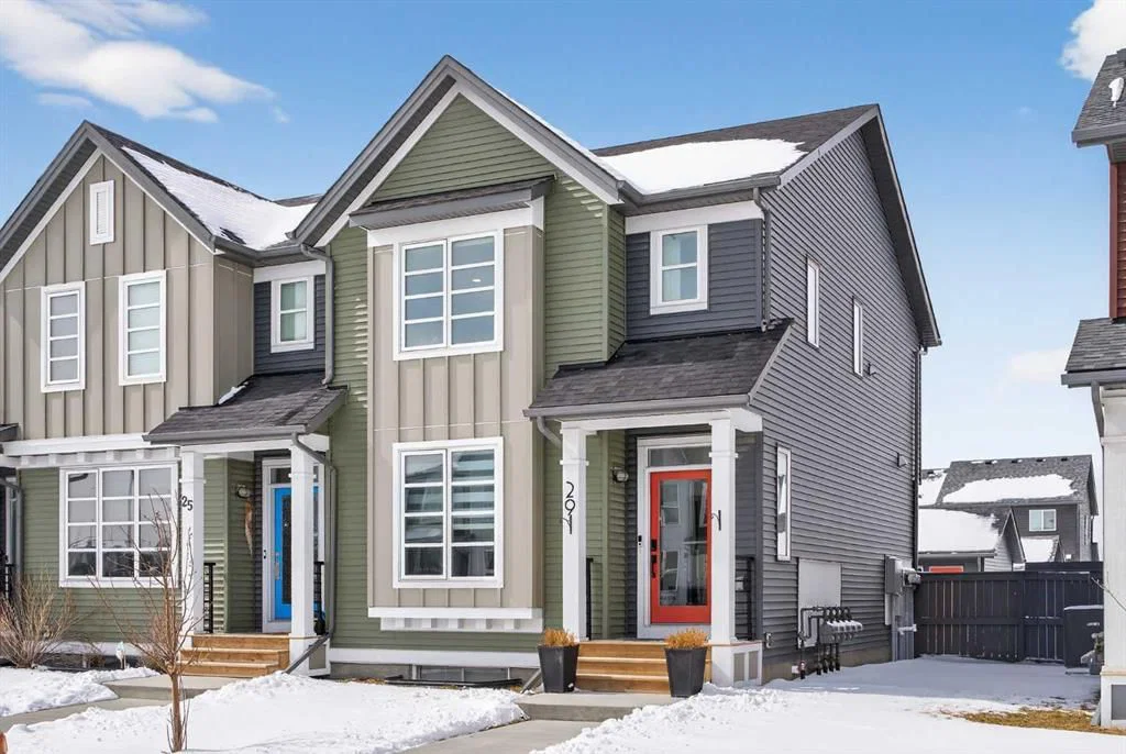 29 Carringvue Way NW, Calgary — photo 2 of 46