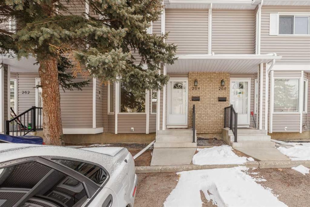 264 Cedarwood Park SW, Calgary — photo 4 of 26