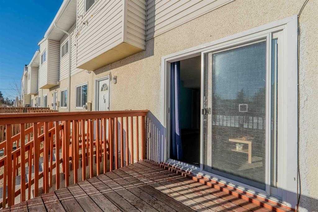18, 4515 7 Avenue SE, Calgary — photo 2 of 20