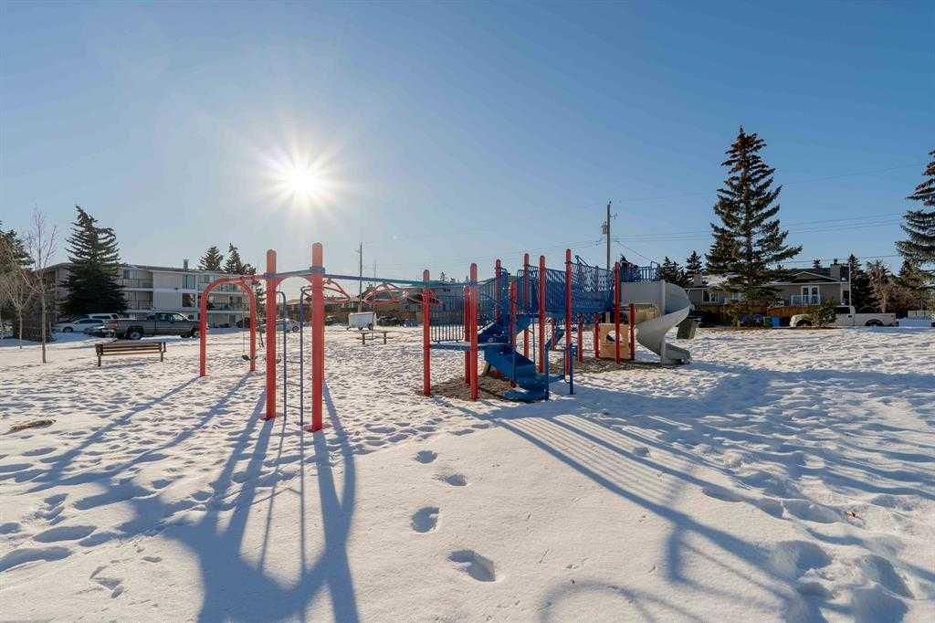 18, 4515 7 Avenue SE, Calgary — photo 5 of 20