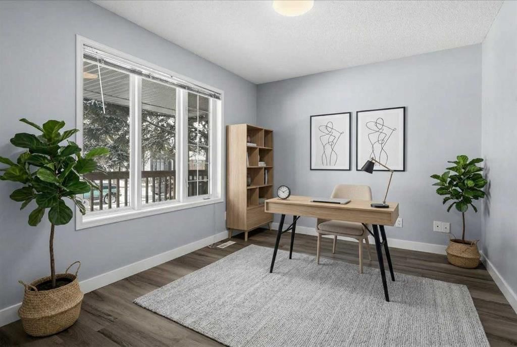 3103 39 Street SW, Calgary — photo 4 of 28